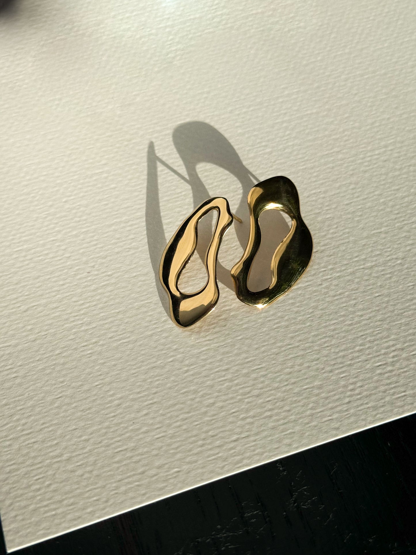 Sculptural Silver Statement Earrings – Ripple Form
