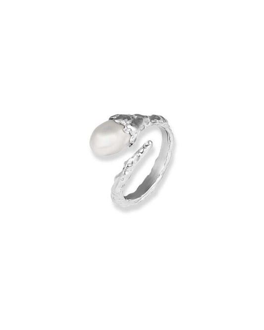 Veil baroque pearl ring in sterling silver with a sculptural curved setting