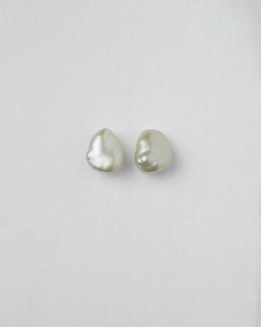 baroque pearl stud earrings natural freshwater pearls close up